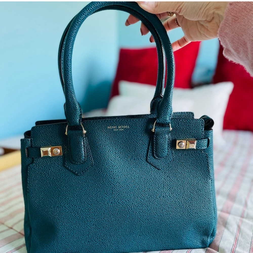 Henri Bendel Carlyle Caviar Crossbody Satchel